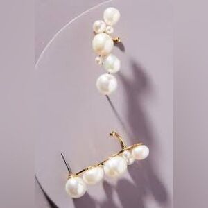 Baublebar Soraida Pearl Ear Climbers